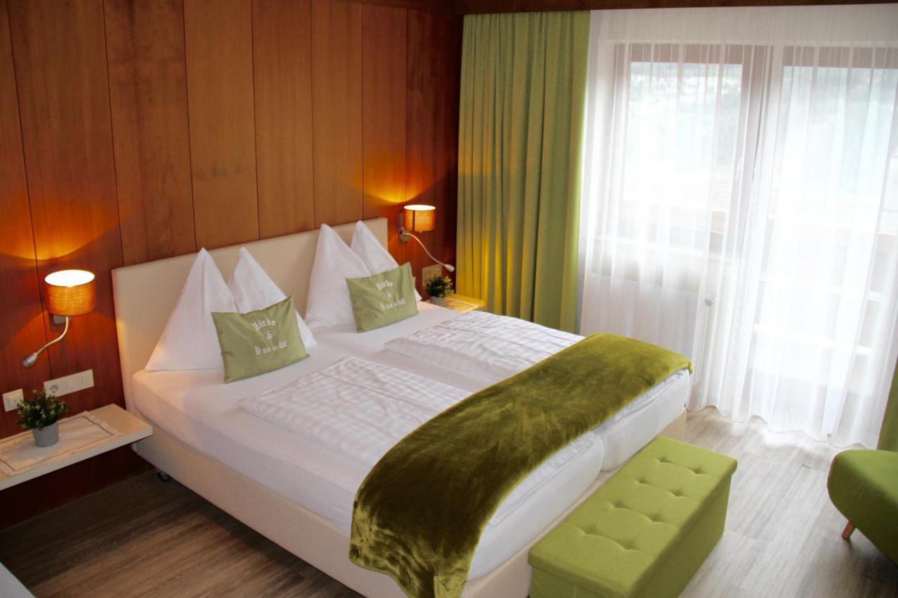 Hotel Montana Telfes im Stubai Exteriör bild